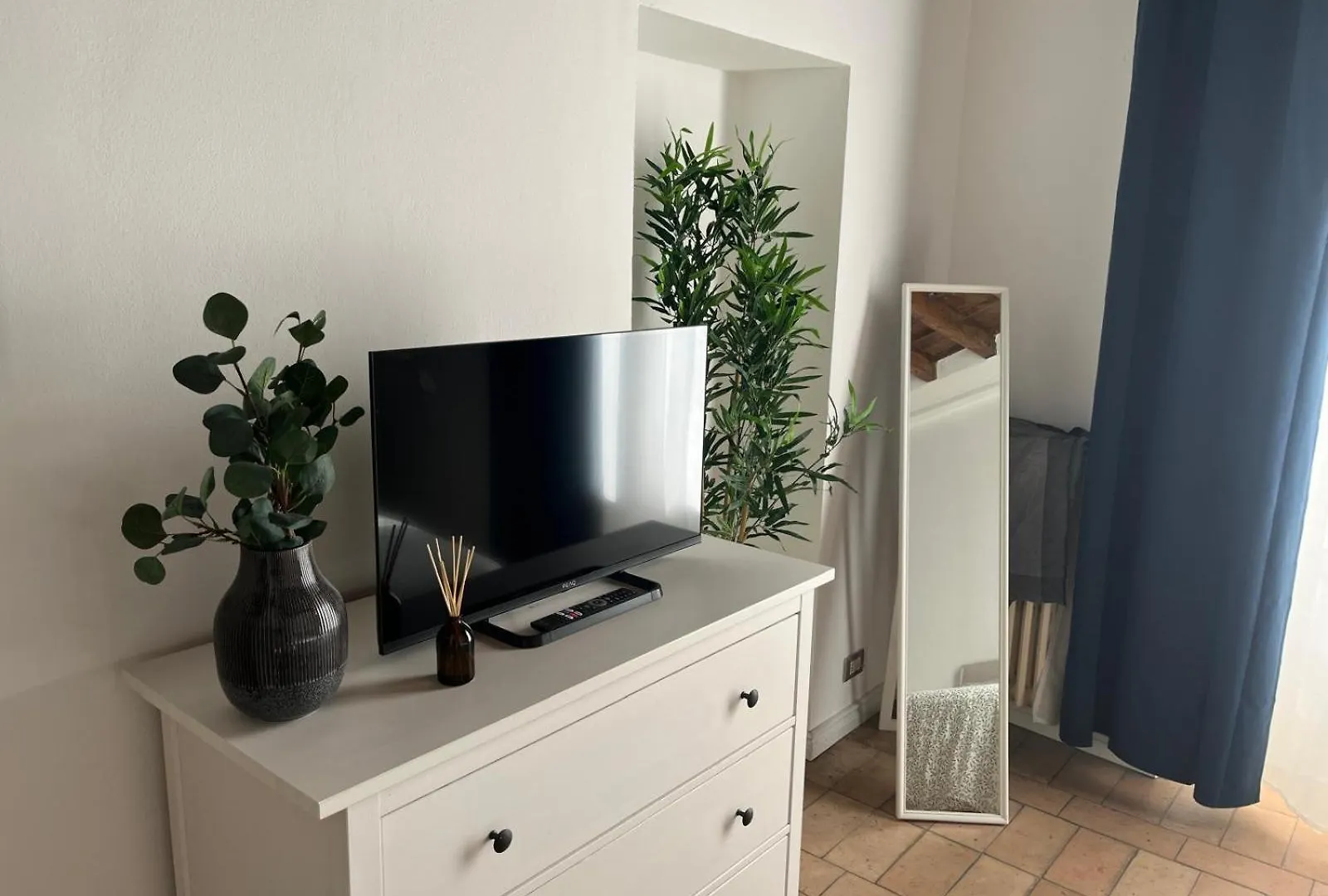 Navigli Darsena - Luxury Apartment With Balcony Milan